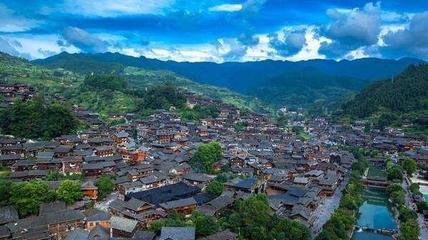 貴州最有發(fā)展?jié)摿Φ某鞘?不是銅仁、畢節(jié),也不是安順、六盤水